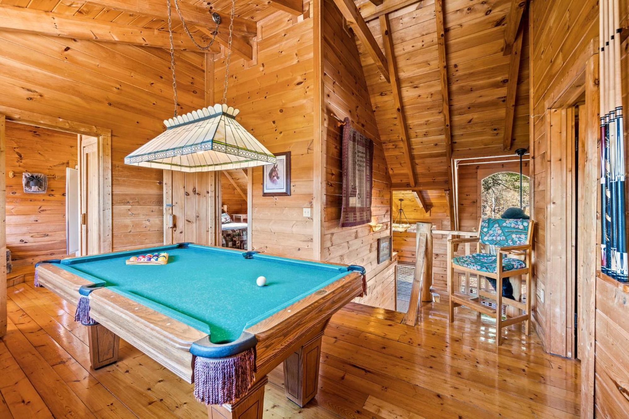 Bearfoot Pines - True Log Cabin - Wi-Fi, Hot Tub, Fishing, Deck With Views! - Mins To Pf Севьервилл Экстерьер фото