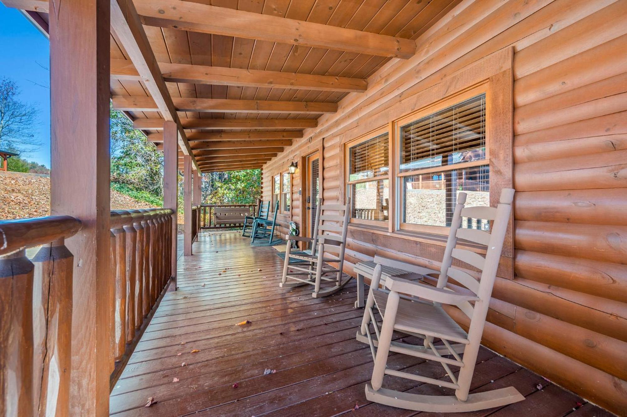 Bearfoot Pines - True Log Cabin - Wi-Fi, Hot Tub, Fishing, Deck With Views! - Mins To Pf Севьервилл Экстерьер фото